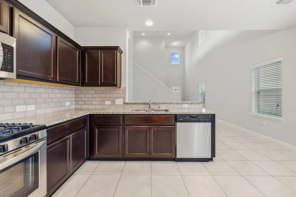 6517 Ranchito Drive Austin TX 78744