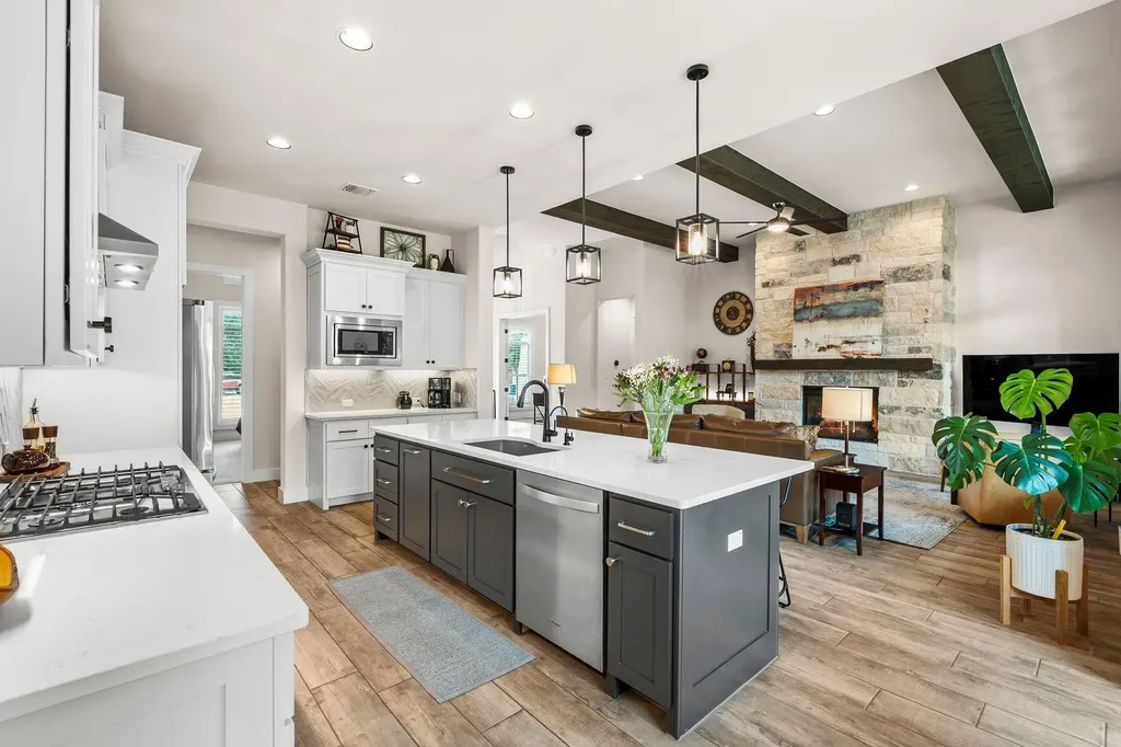 111 Bee Brush Court Georgetown TX 78628