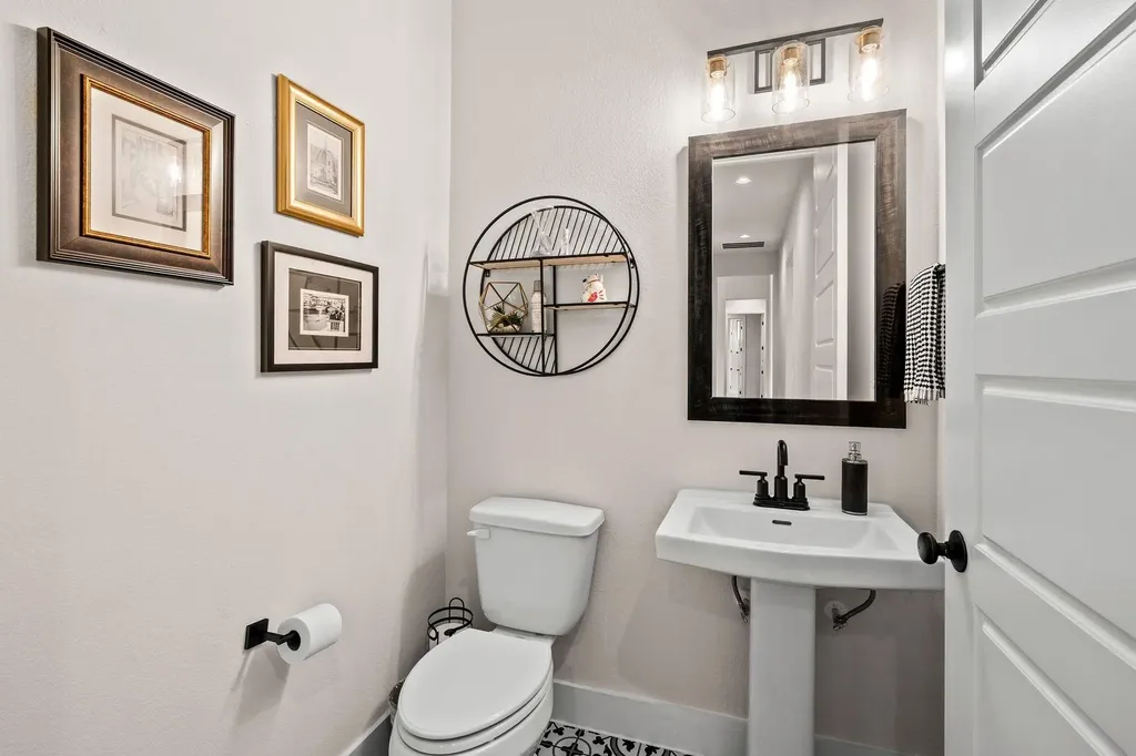 111 Bee Brush Court Georgetown TX 78628