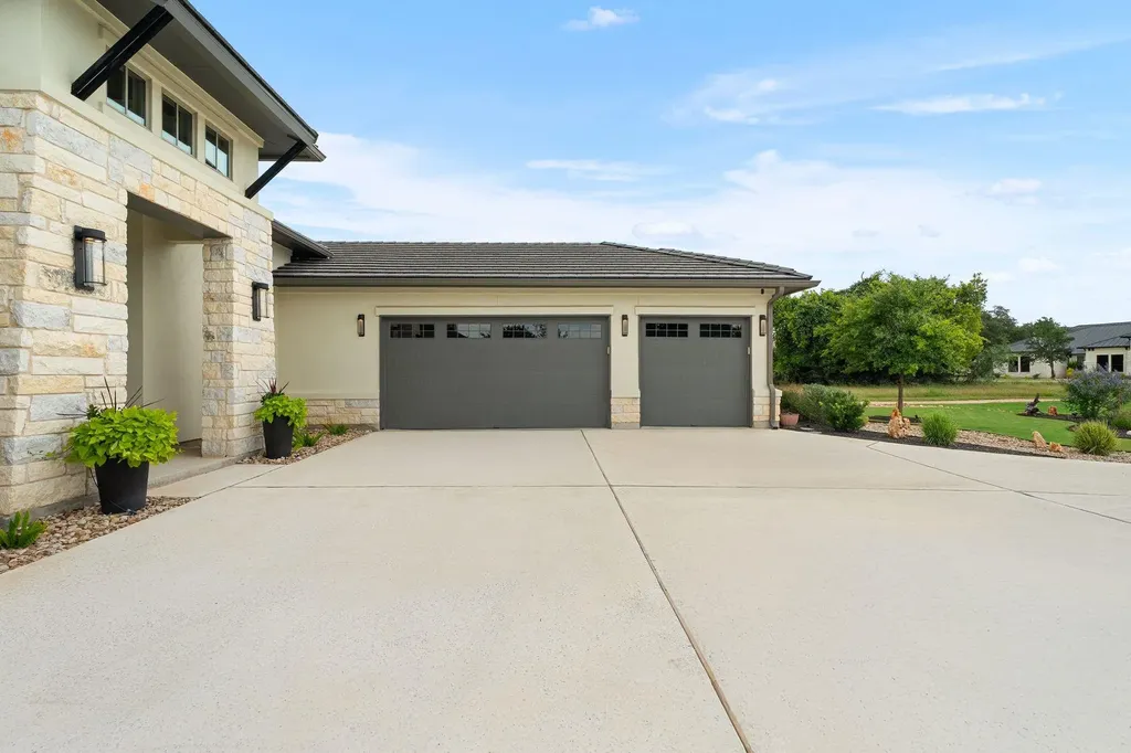 111 Bee Brush Court Georgetown TX 78628