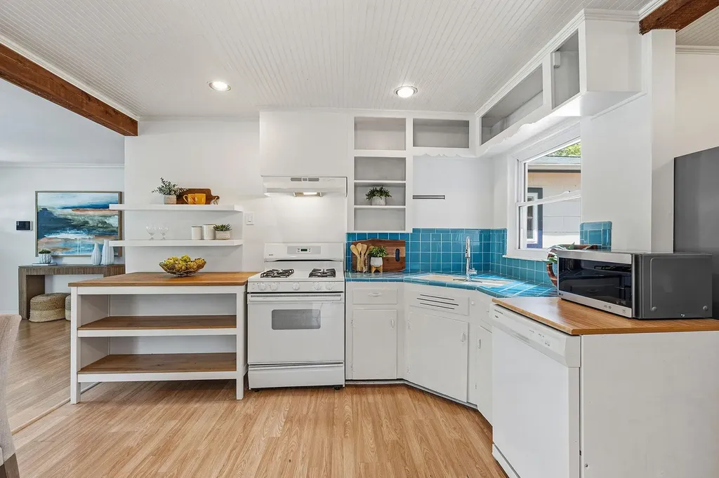 409 Wilmes Drive Austin TX 78752