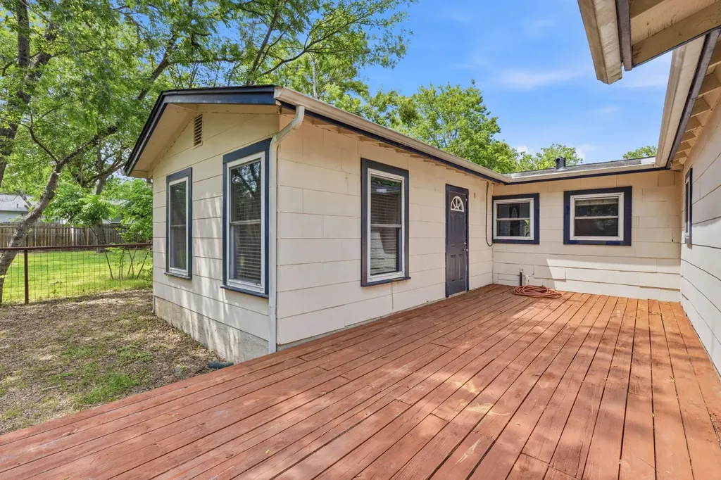 409 Wilmes Drive Austin TX 78752
