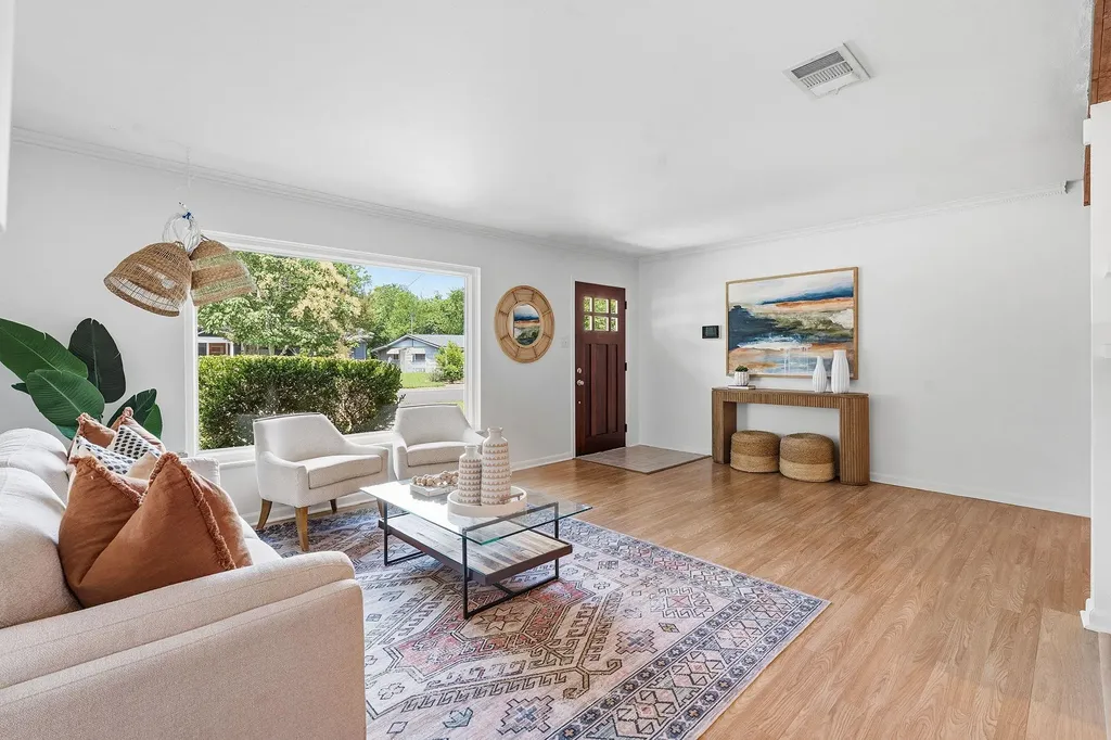 409 Wilmes Drive Austin TX 78752