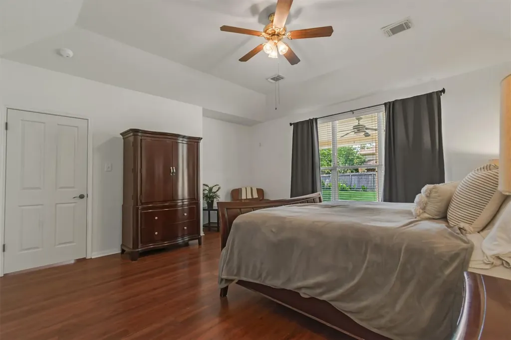 130 Clover Leaf Cove Buda TX 78610