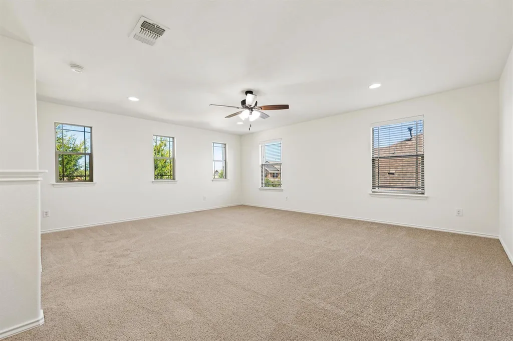 1408 Reklaw Lane Leander TX 78641