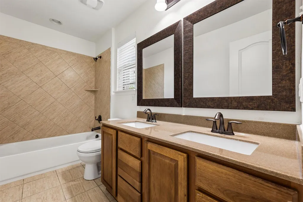 1408 Reklaw Lane Leander TX 78641