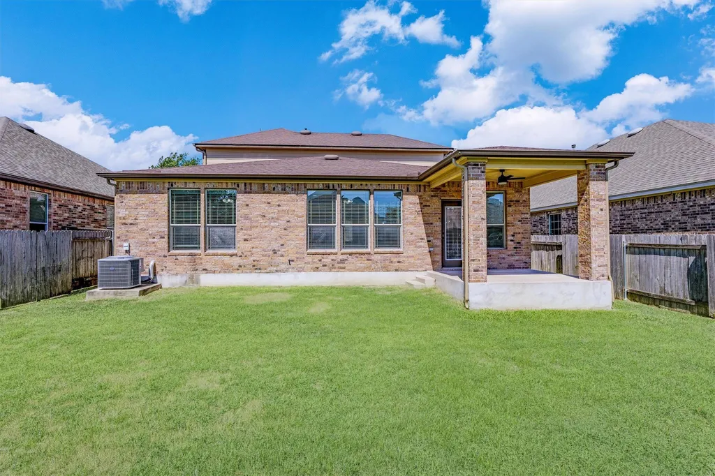 1408 Reklaw Lane Leander TX 78641