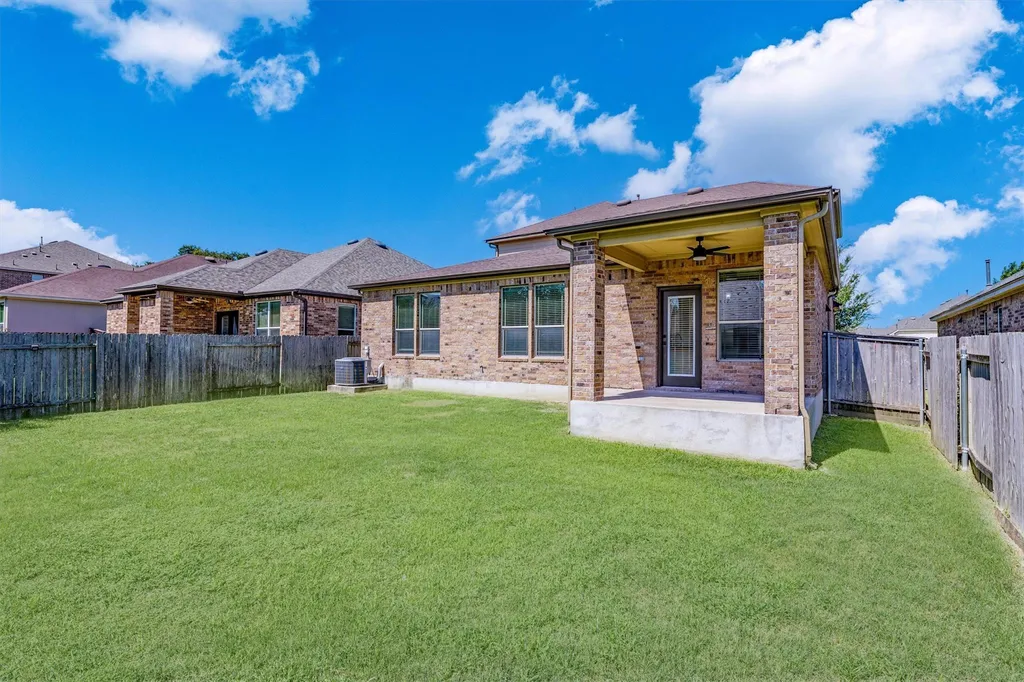 1408 Reklaw Lane Leander TX 78641