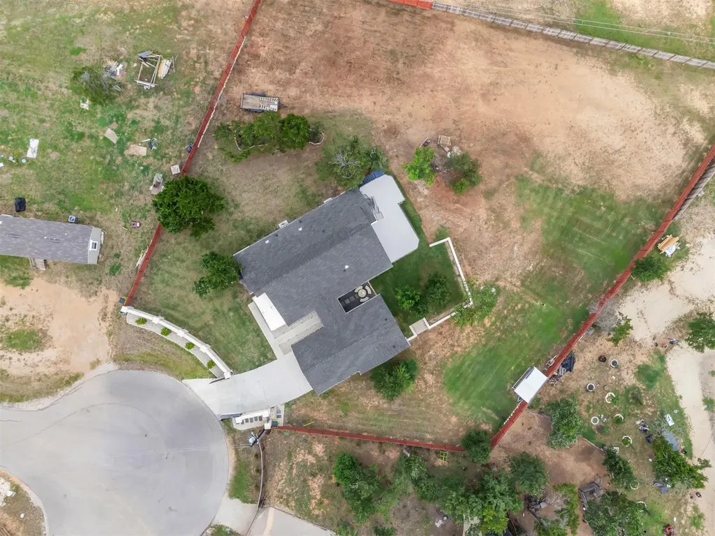 123 Zacate Street Elgin TX 78621