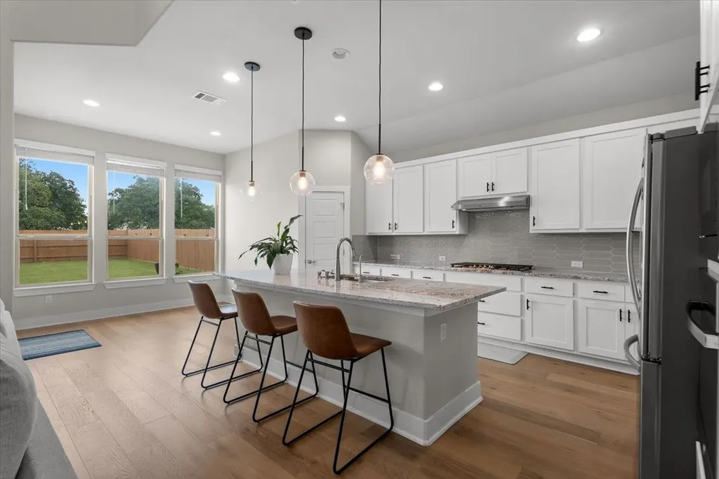 228 Poole Lane Liberty Hill TX 78642