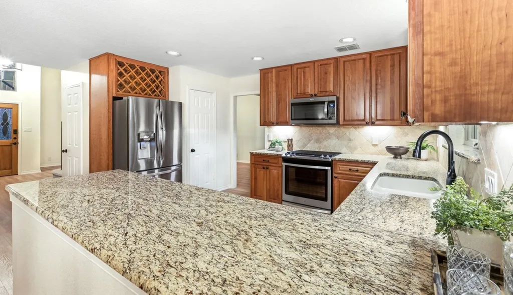 1901 Spring Hollow Path Round Rock TX 78681