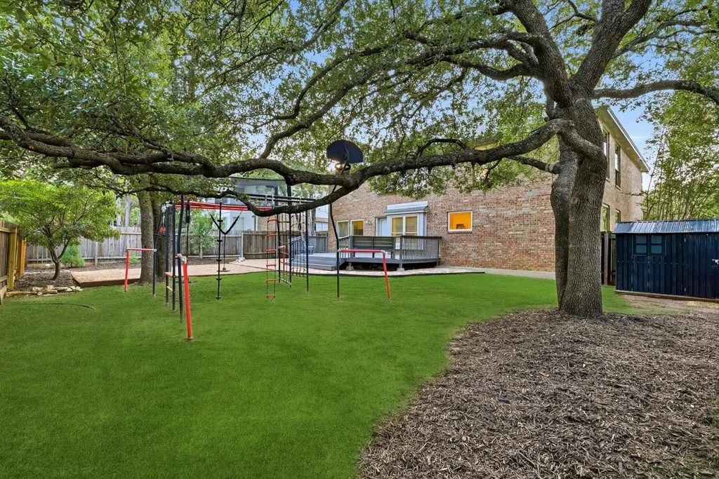 1901 Spring Hollow Path Round Rock TX 78681