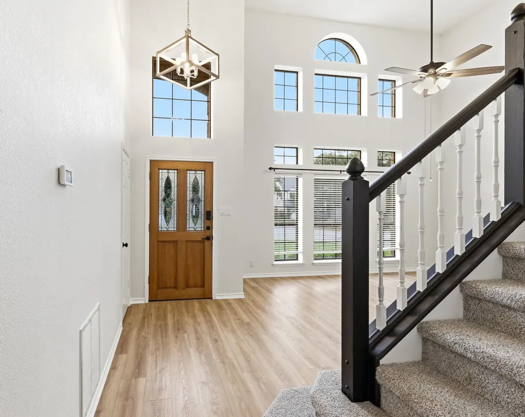 1901 Spring Hollow Path Round Rock TX 78681