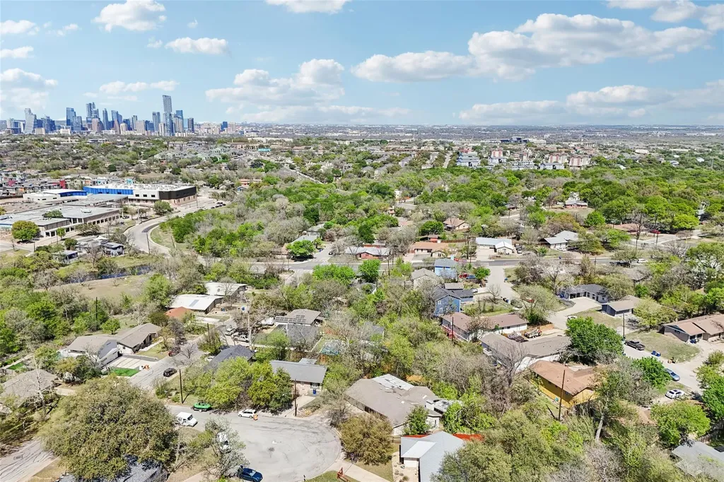 2204 Bahia Circle Austin TX 78741
