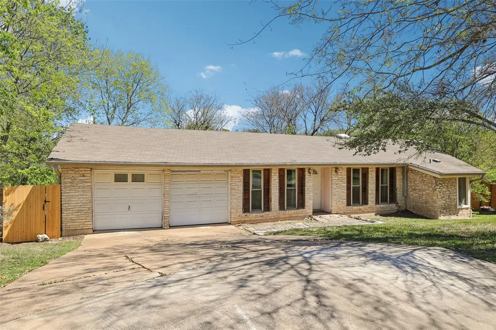 2204 Bahia Circle Austin TX 78741