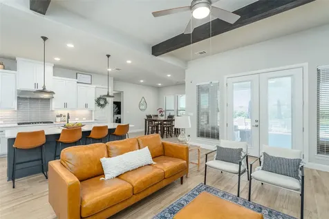 117 Junes Meadow Liberty Hill TX 78642