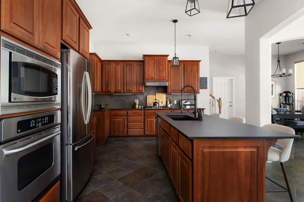 4201 Greatview Drive Round Rock TX 78665