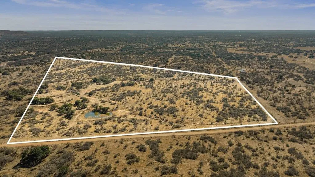 6304-A County Road 110 Road Llano TX 78643