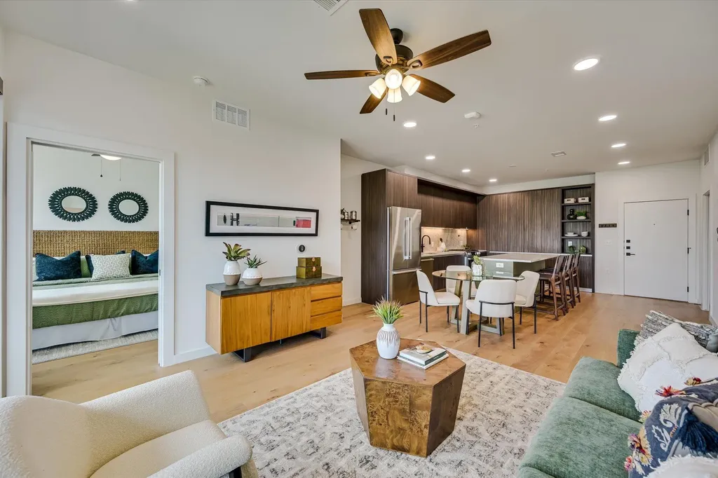 2209 South Street Austin TX 78704