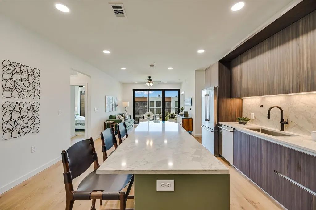 2209 South Street Austin TX 78704