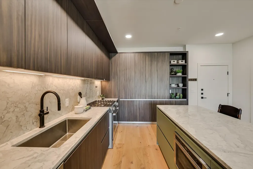 2209 South Street Austin TX 78704