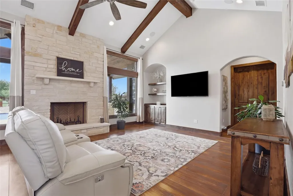 130 Saddle Lane Liberty Hill TX 78642