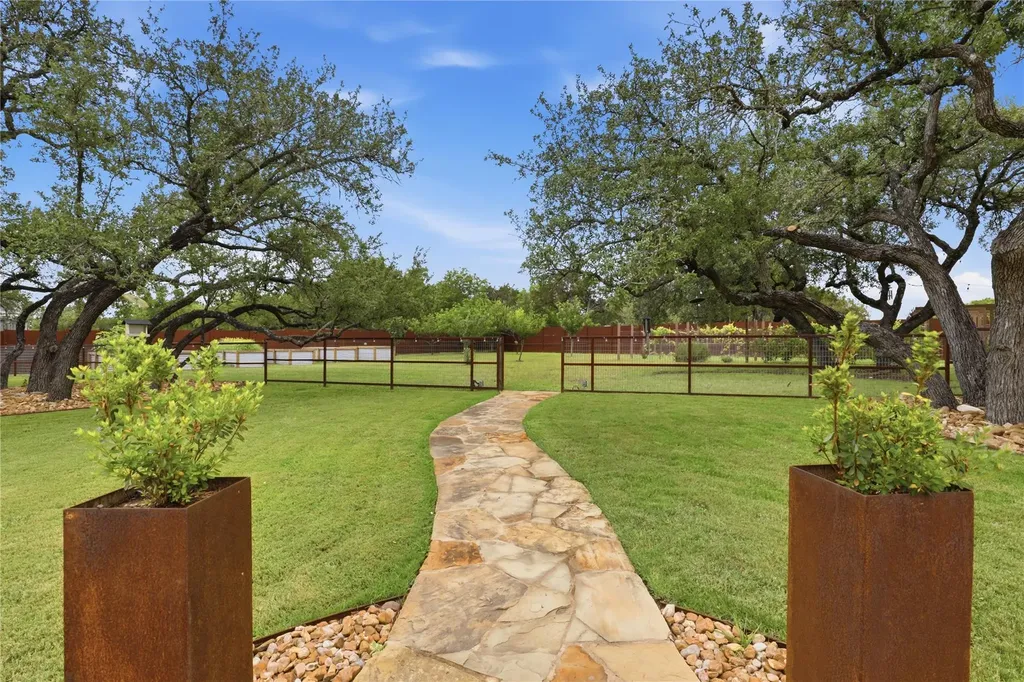 130 Saddle Lane Liberty Hill TX 78642