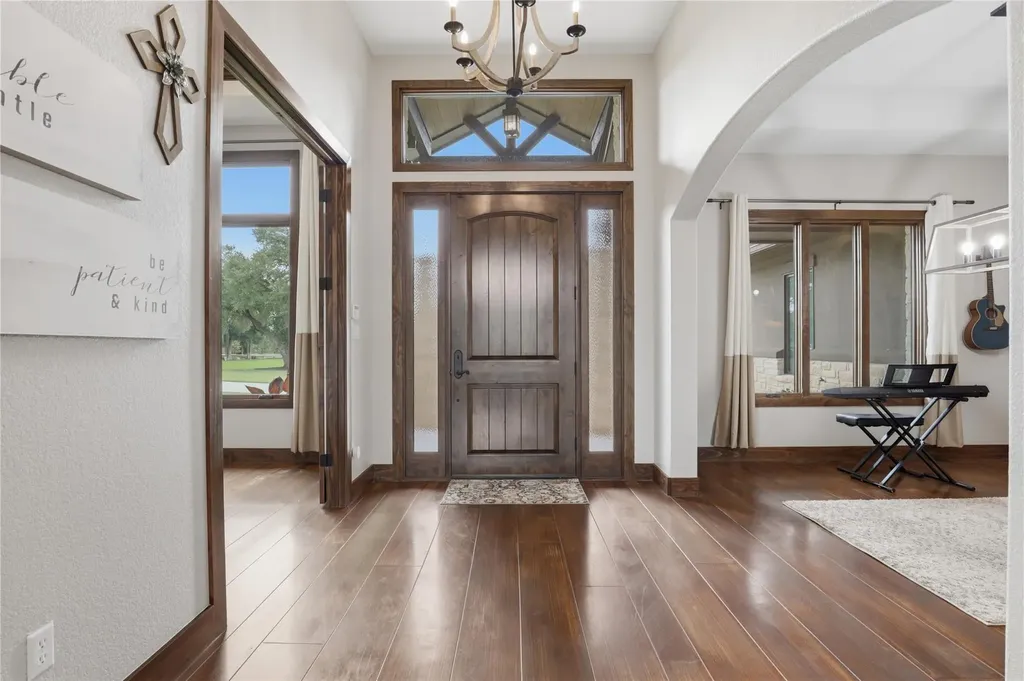 130 Saddle Lane Liberty Hill TX 78642