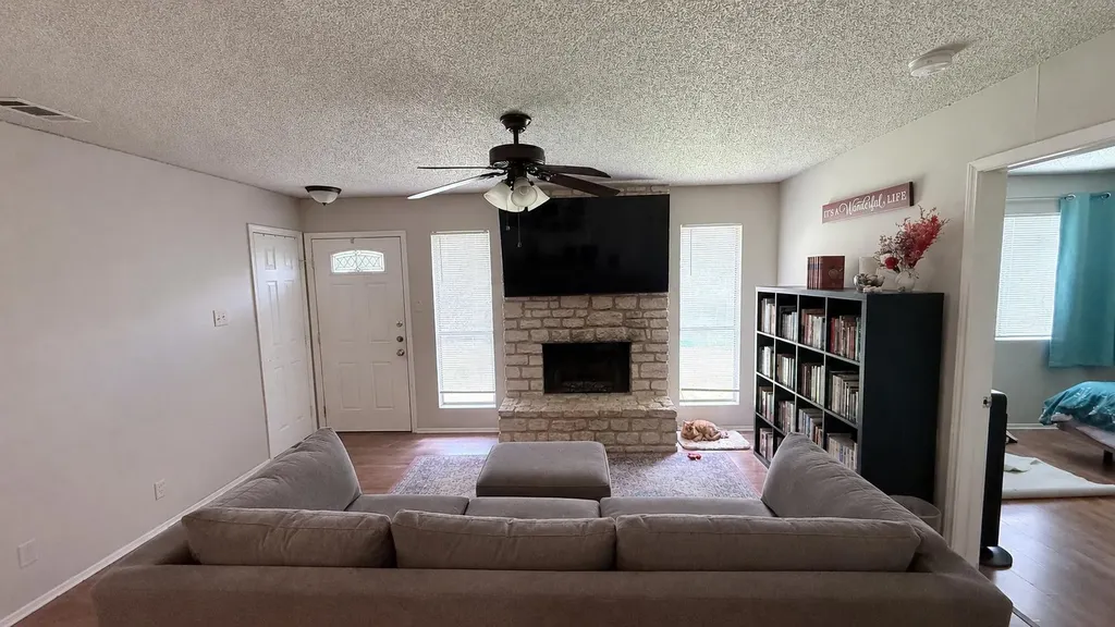 12007 Commonwealth Way Austin TX 78759