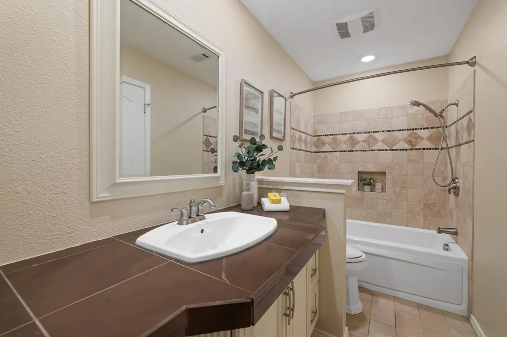 3005 Cedar Elm Lane Round Rock TX 78681