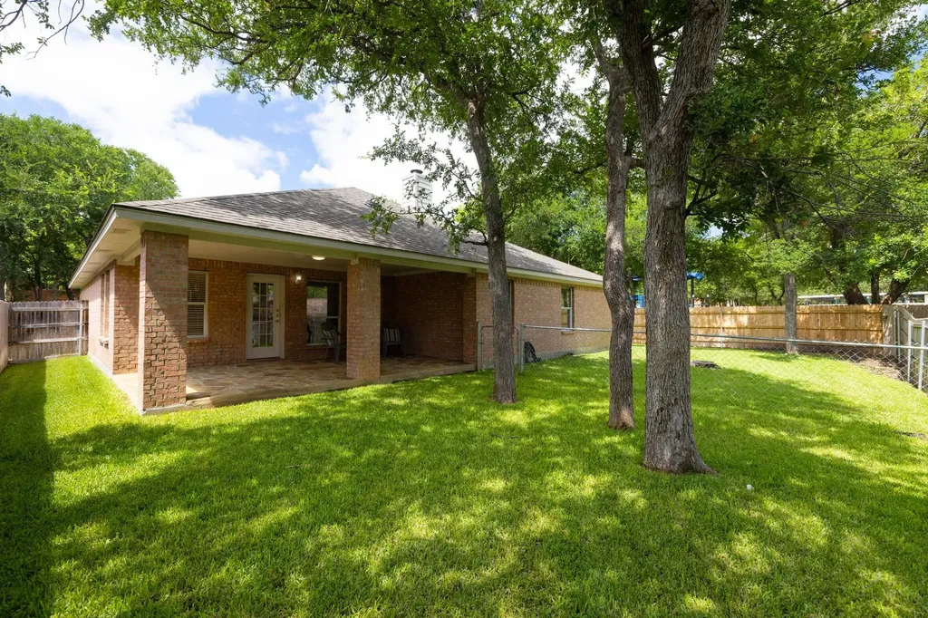 3005 Cedar Elm Lane Round Rock TX 78681