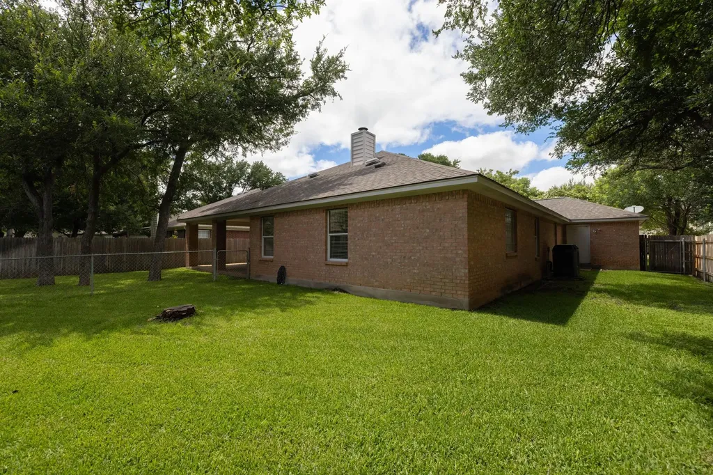 3005 Cedar Elm Lane Round Rock TX 78681