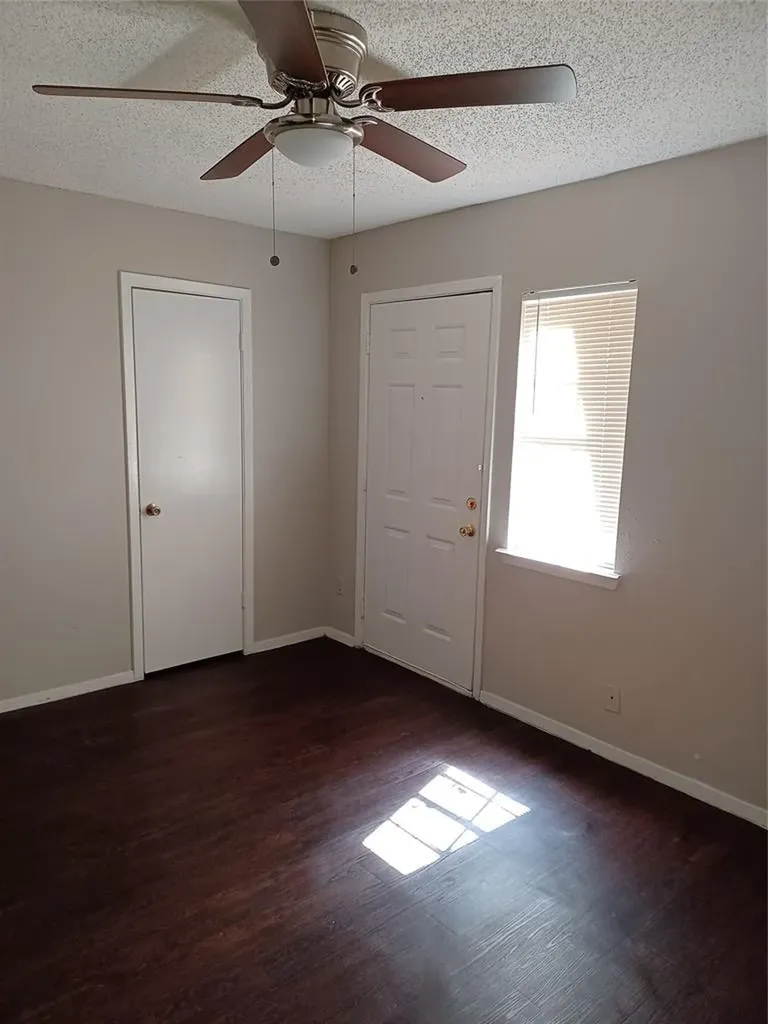 6711 Sandshof Drive Austin TX 78724