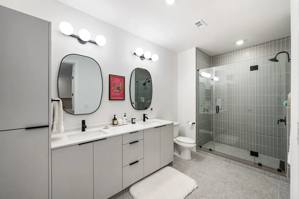 1701 Simond Avenue Austin TX 78723