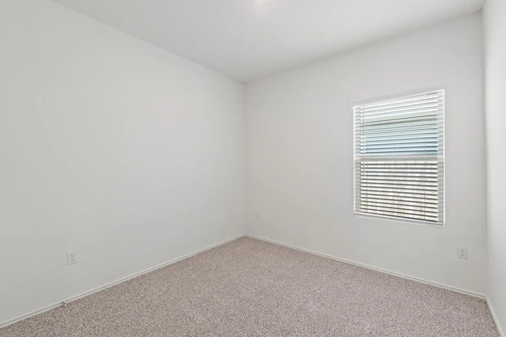 7400 Tonka Lane Austin TX 78744