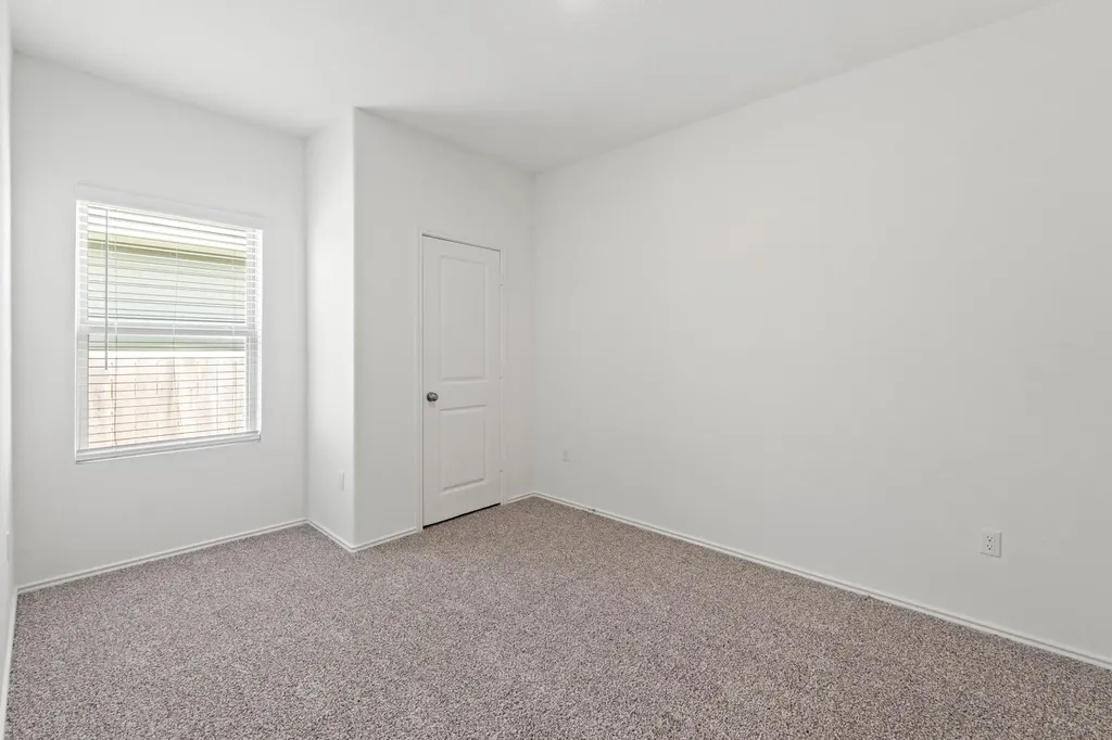 7400 Tonka Lane Austin TX 78744