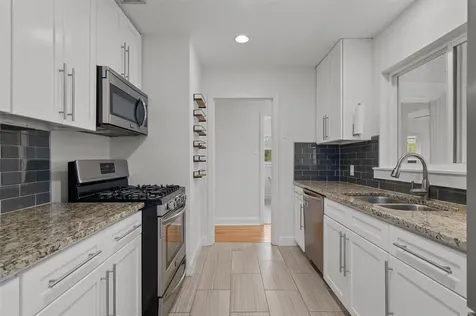 4514 Highland Terrace Austin TX 78731