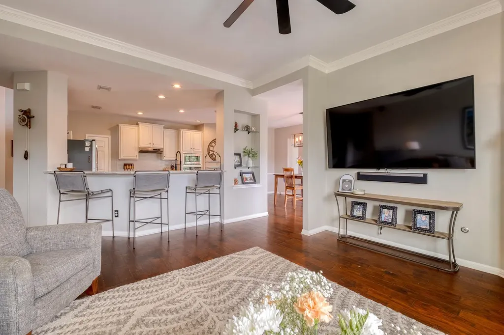 8302 Sunburst Parkway Round Rock TX 78681