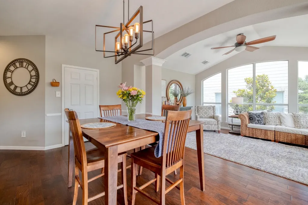 8302 Sunburst Parkway Round Rock TX 78681