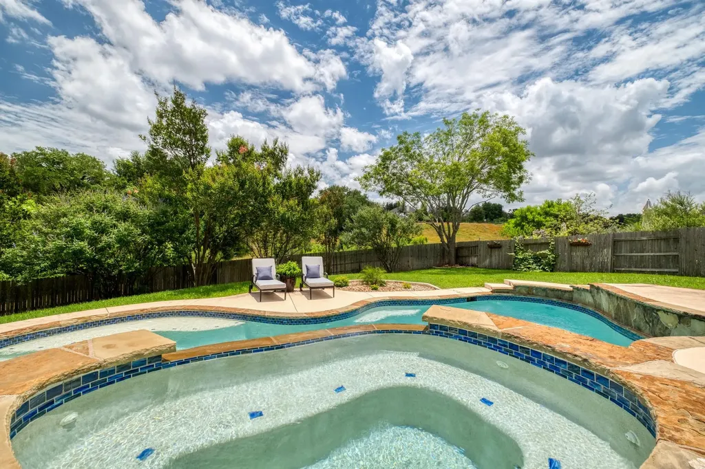 8302 Sunburst Parkway Round Rock TX 78681