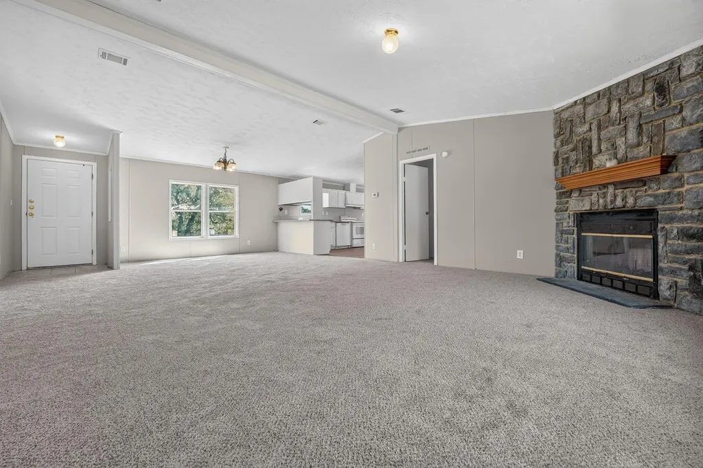 140 Oak Mesa San Marcos TX 78666