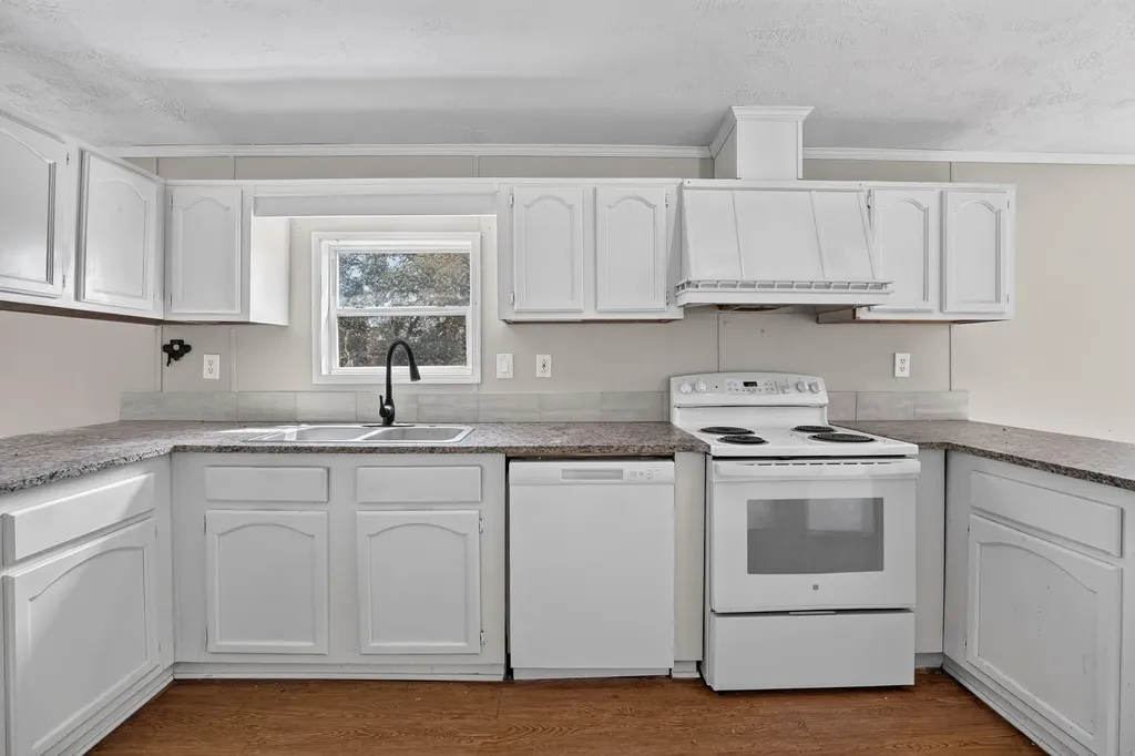 140 Oak Mesa San Marcos TX 78666