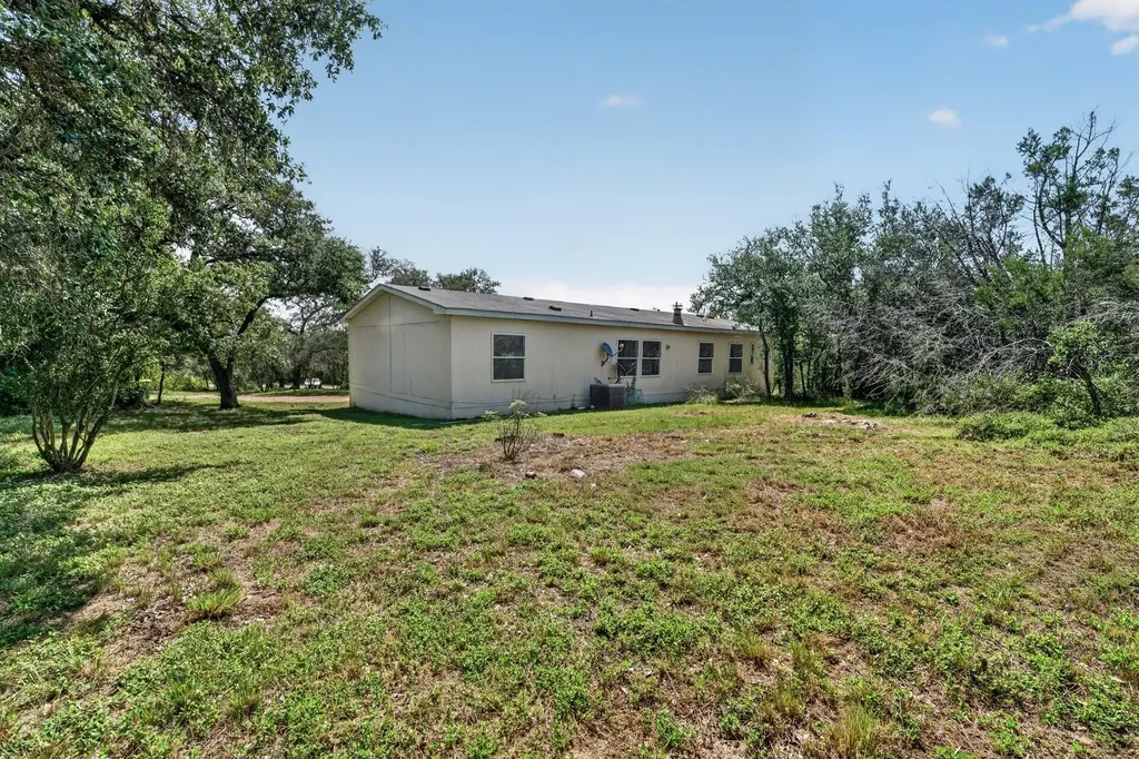 140 Oak Mesa San Marcos TX 78666