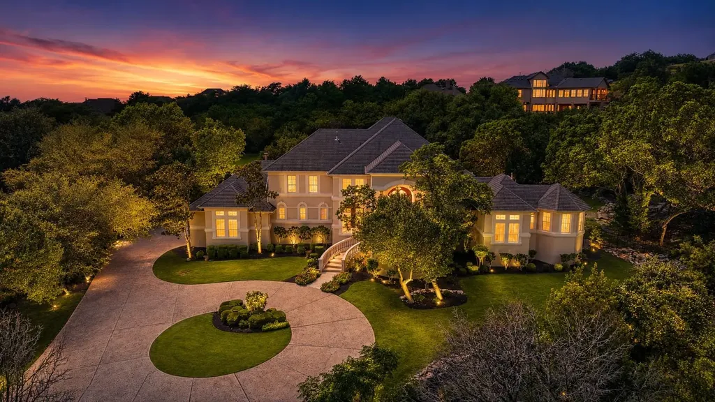 4626 High Gate Drive Austin TX 78730