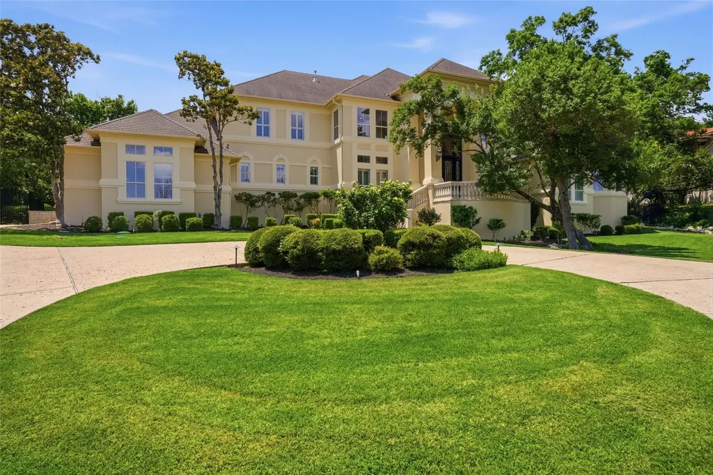 4626 High Gate Drive Austin TX 78730