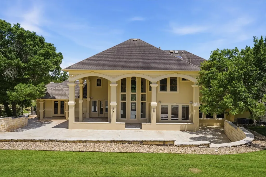 4626 High Gate Drive Austin TX 78730