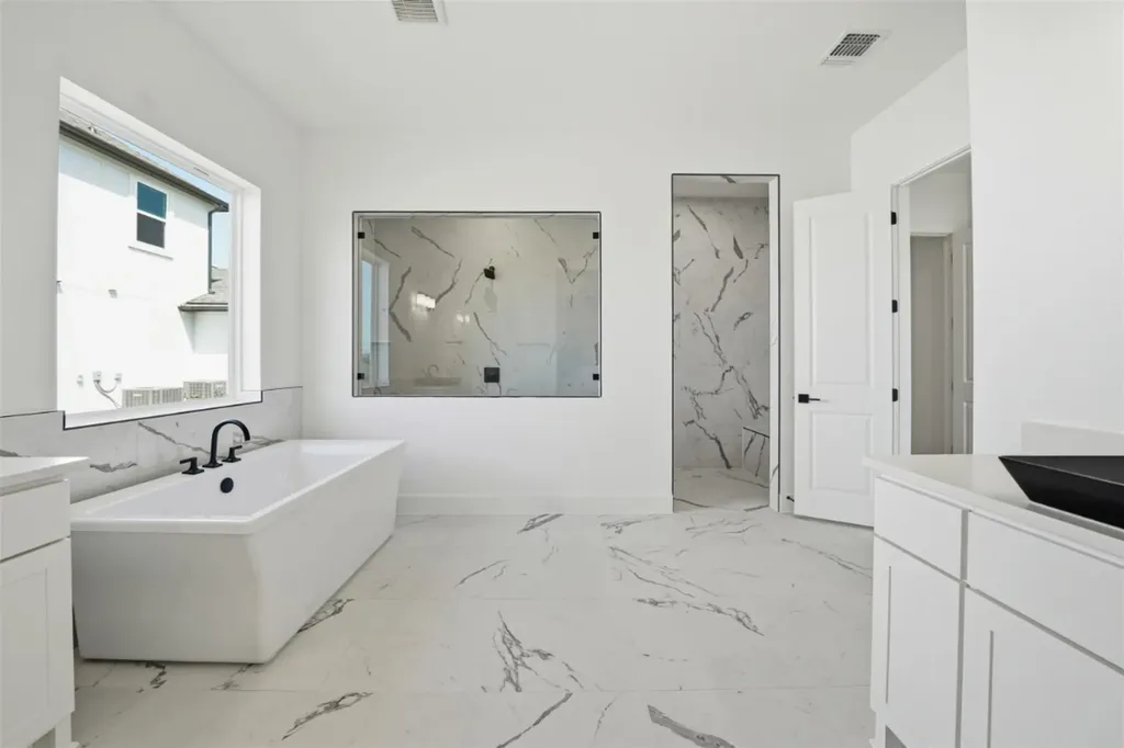 2413 Vittoria View Leander TX 78641