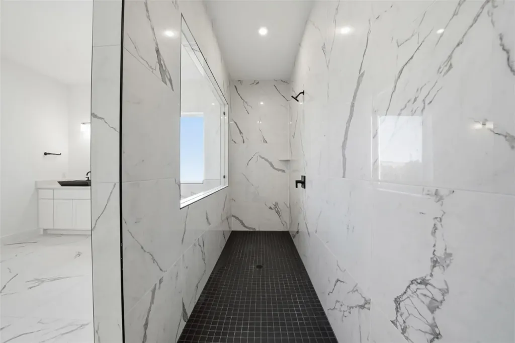 2413 Vittoria View Leander TX 78641