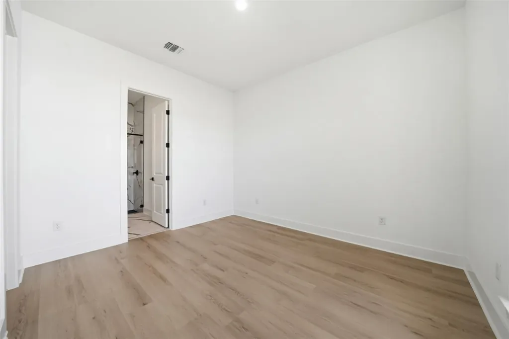 2413 Vittoria View Leander TX 78641