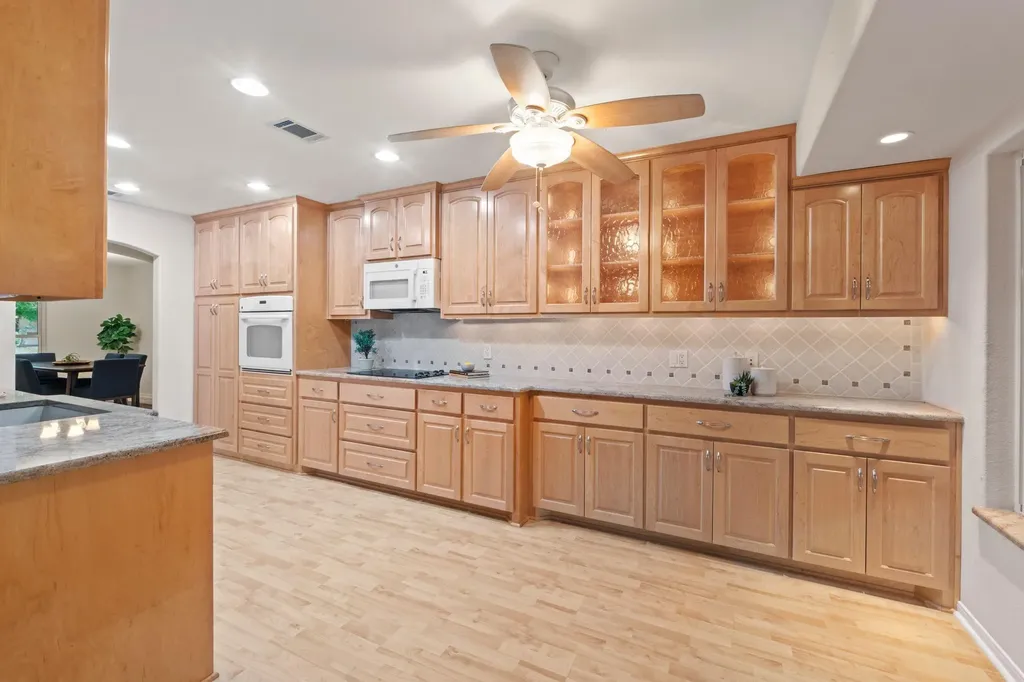 8610 Melshire Drive Austin TX 78757